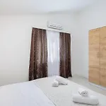 Апартаменти Knez Penthouse *