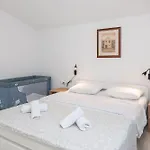 Апартаменти Knez Penthouse